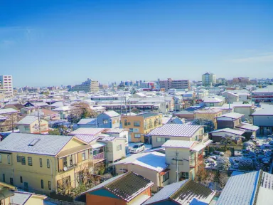 外壁塗装は冬でも大丈夫？乾燥時間・雪・失敗例から見る最適時期と注意すべきポイント