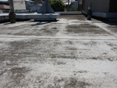 屋上防水のアスファルト工法とは？種類・施工手順・メリットデメリットを徹底解説